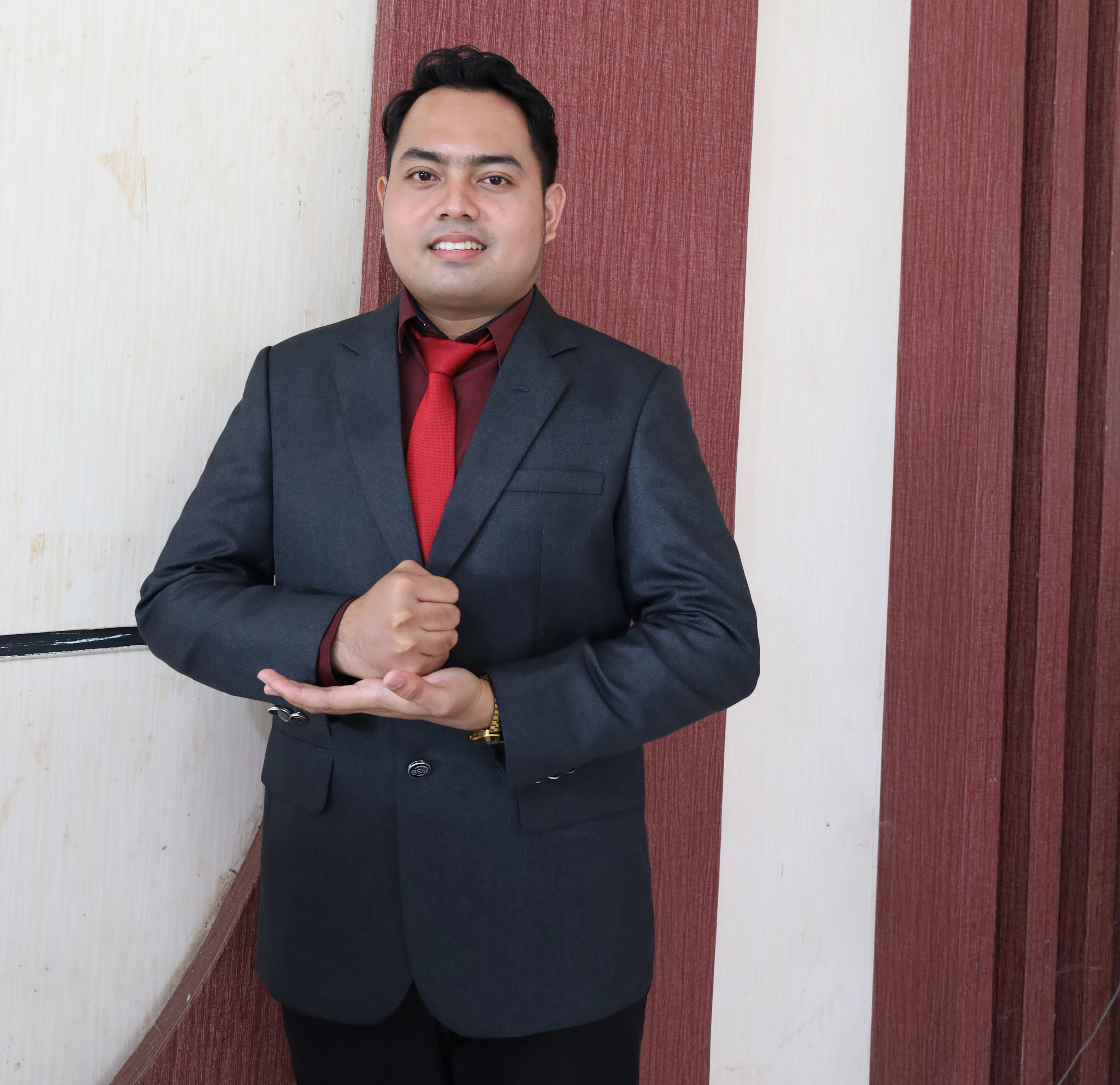  Romadhan Lubis, S.H., M.H