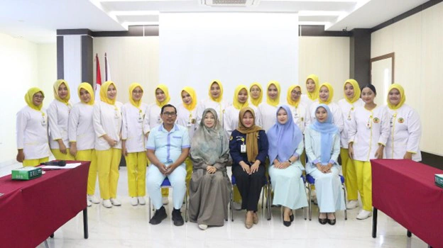 SERAH TERIMA DAN PERSAMAAN PERSEPSI MAHASIWA/I PKL III PRODI RMIK DI RS GRAHA HERMINE