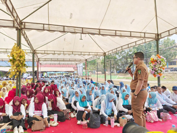 Hari Pertama PKKMB, 1.336 Mahasiswa Baru UPP Dapat Pembekalan dari Disdikpora ROHUL